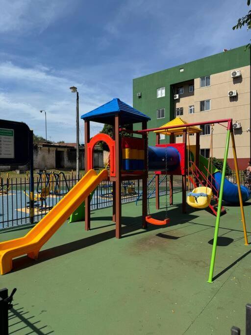 Com 3 Quartos E Otima Area De Lazer Apartamento