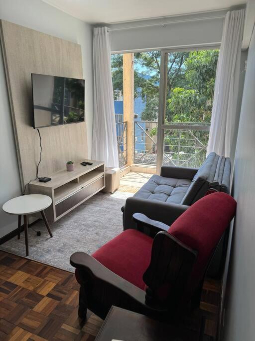 Apartamento Com 3 Quartos E Otima Area De Lazer